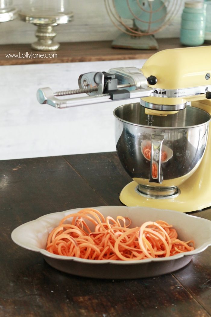 Easy Spiralized Turkey Sweet Potato Enchilada Casserole dinner recipe, so good! All the flavor of enchiladas without the carbs!