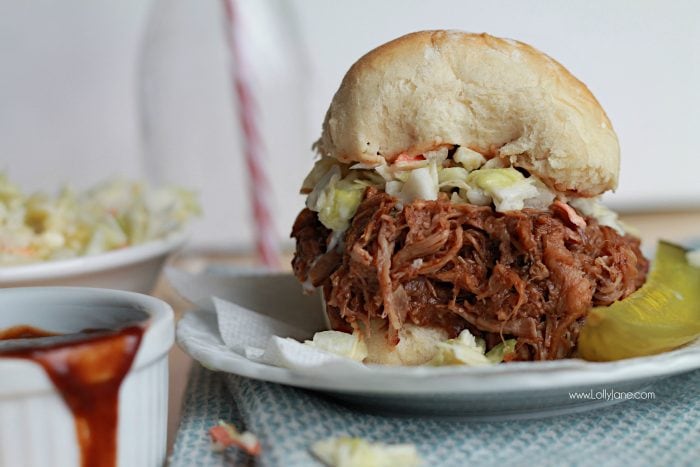 Crock pot bbq pulled pork. This 4 ingredient pulled pork is fast to prepare and SO full of flavor! Your family will love it! Winning pulled pork recipe! Easy pulled pork dinner or lunch, must try!