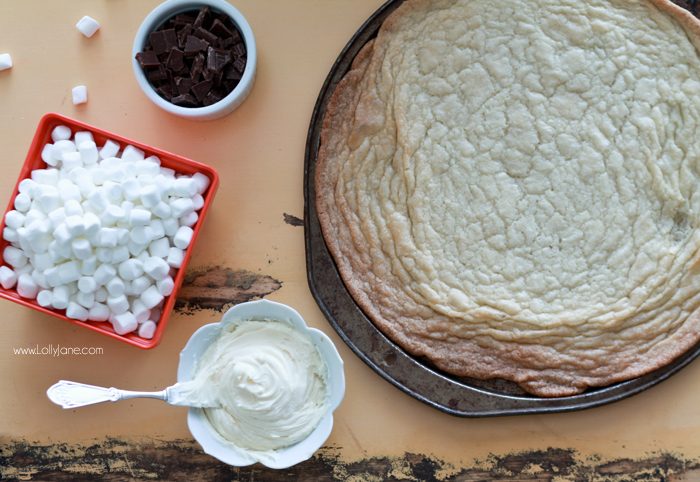 Dang delicious S'mores Cookie Pizza... SO SO GOOD!