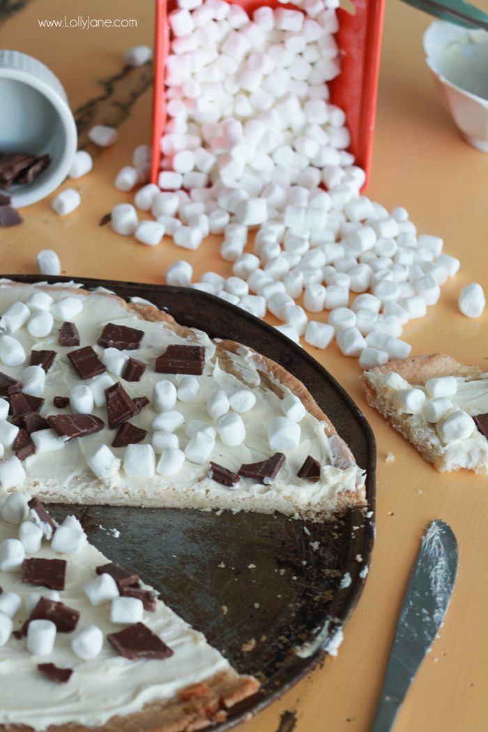 Dang delicious S'mores Cookie Pizza... SO SO GOOD!