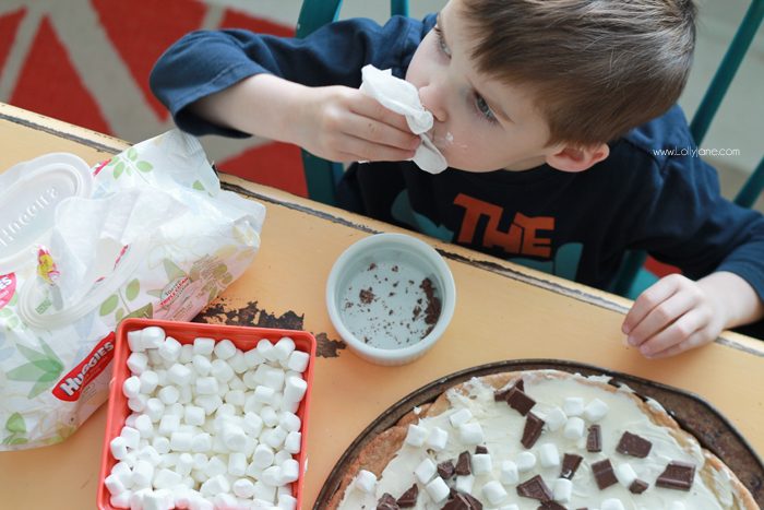 Dang delicious S'mores Cookie Pizza... SO SO GOOD!