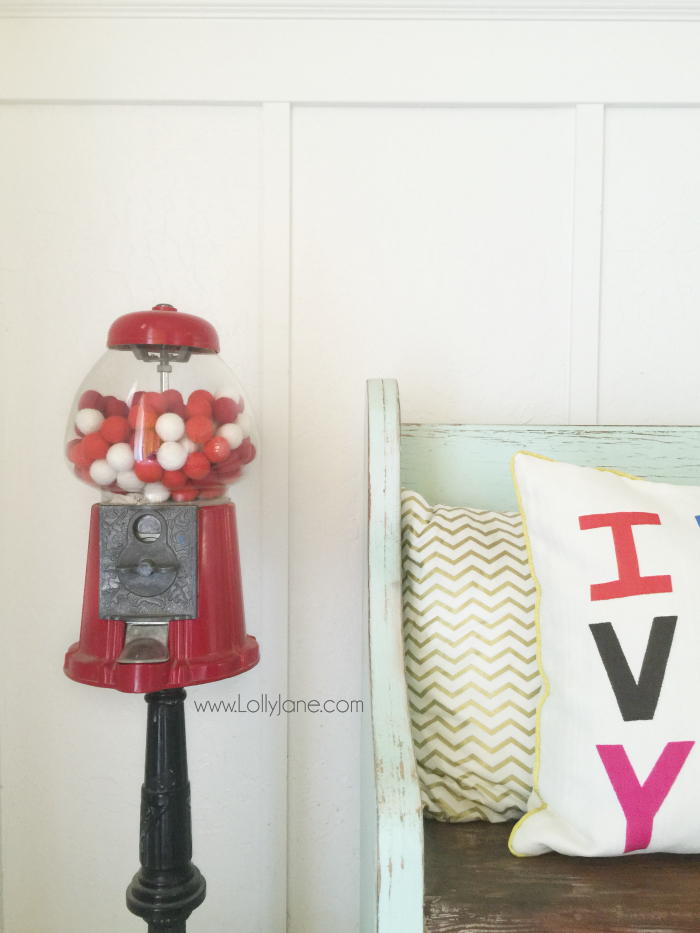 Fill a gumball machine with coordinating holidays for easy holiday decor! Cute Valentine's Day decor idea! Easy holiday decor!