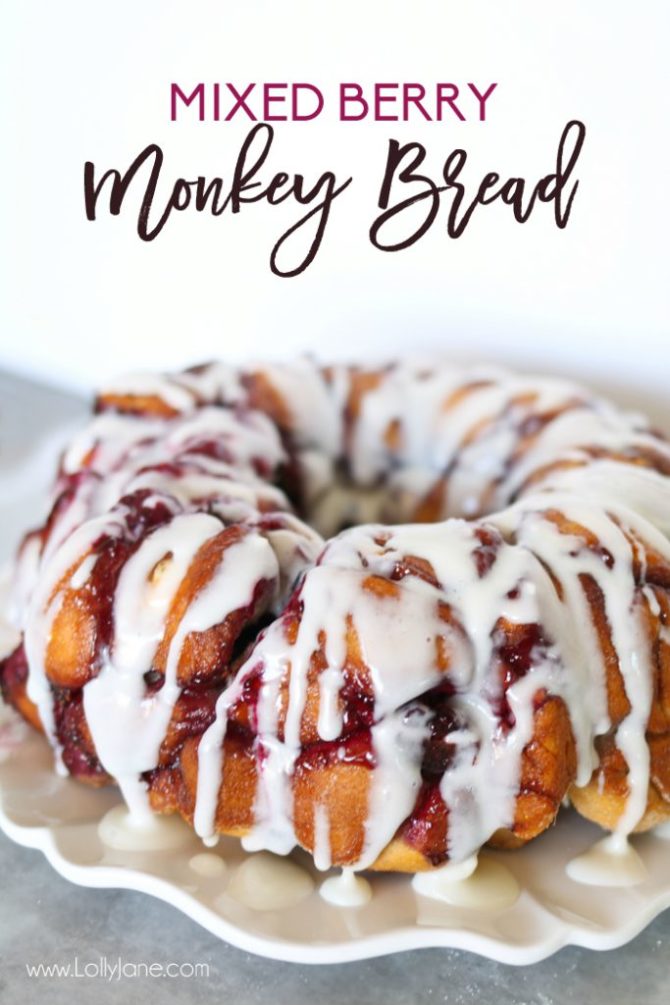 Cinnamon Sour Cream Bundt Cake 8276