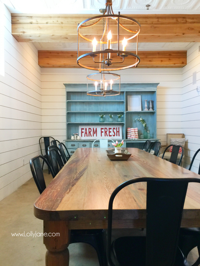 Places to visit in Waco, Texas. Great thrift store suggestions when visiting Magnolia in Waco. Lots of fun finds! Inside look at The Magnolia House and Harp Design Co!!