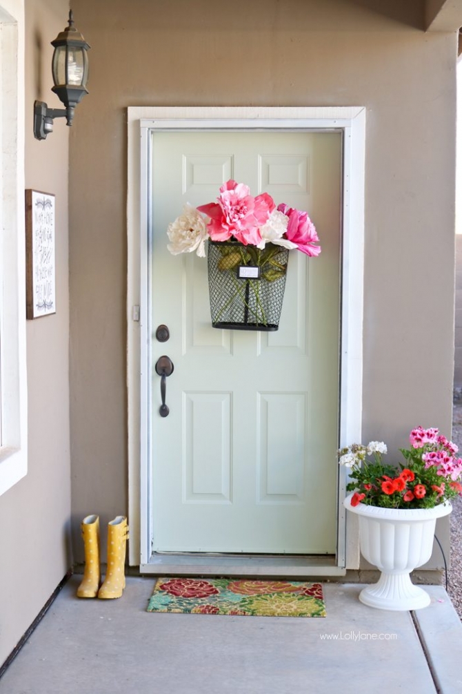 Easy-Spring-Refresh-Door-Makeover-6