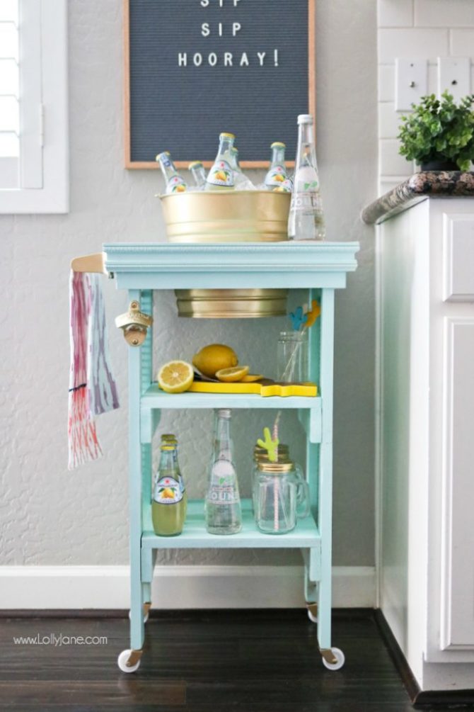 DIY Beverage Station, perfect for summer entertaining or indoor gatherings!