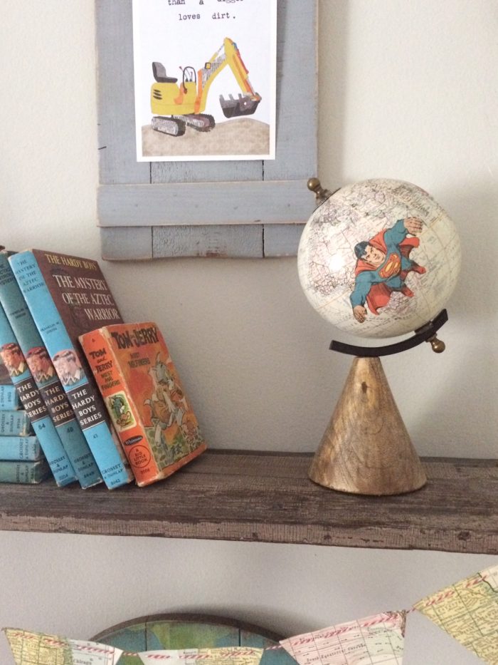 DIY SuperHero Globe... perfect for a boys room, man cave or office!