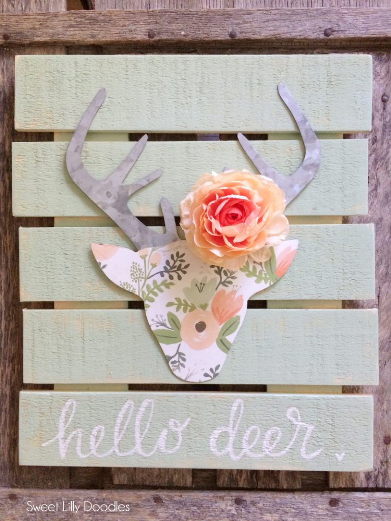 floral deer head pallet art