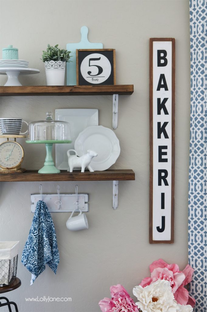 Farmhouse Chic Dining Room Shelf decorating ideas... love!