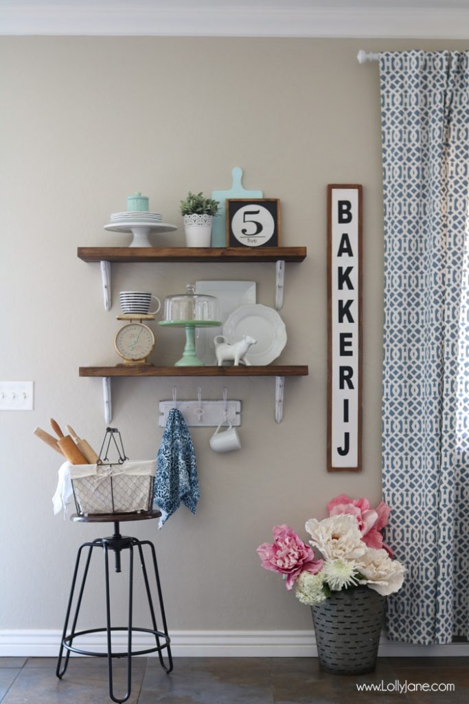 farmhouse chic dining room shelves