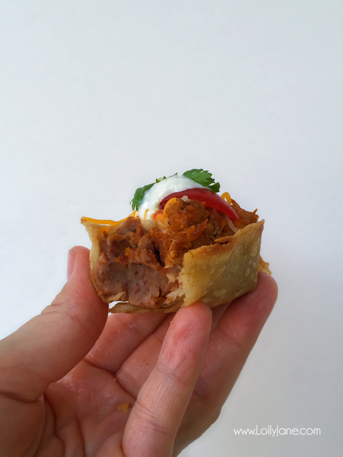 Quick & Easy TACO CUPS.. so good! Made in under an hour and great for kid size or pile them up for adults!