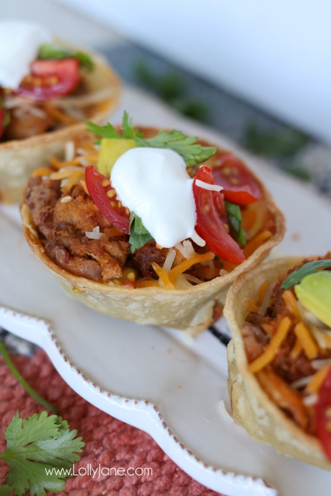 Quick & Easy TACO CUPS.. so good! Made in under an hour and great for kid size or pile them up for adults!