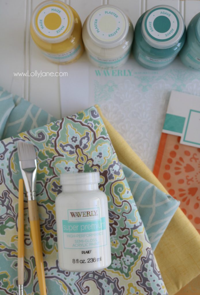 Easy no-sew pillows made in less than 20 minutes! Love the coordinating Waverly paints, cute!