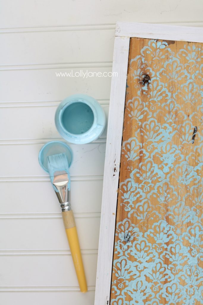 Cute Stenciled Wood Cutout HELLO sign, easy tutorial and perfect year round decor! Love!