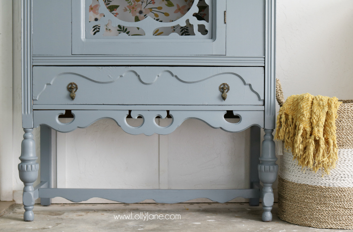 Diy Painted Hutch Makeover How To Paint A Hutch The Ridiculously Easy Way