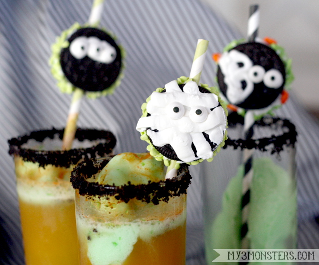 Yummy Fanta Floats and Oreo Straws, fun Halloween treat!