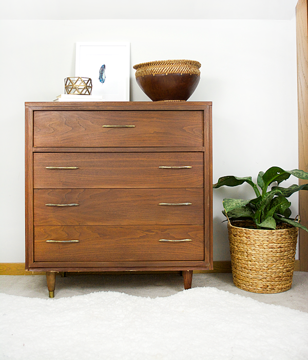 How to refinish a veneer dresser!