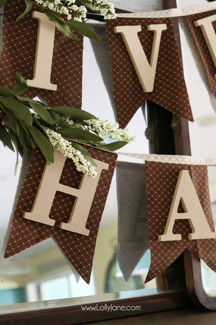 Fabric and Wood Give Thanks bunting tutorial | Make this easy fall bunting, cute Thanksgiving decor idea! Love this easy DIY bunting!