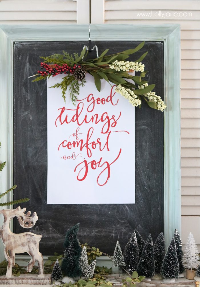 FREE "Good Tidings of Comfort and Joy" printable, perfect to frame or turn into a greeting card for the holidays! Merry Christmas!
