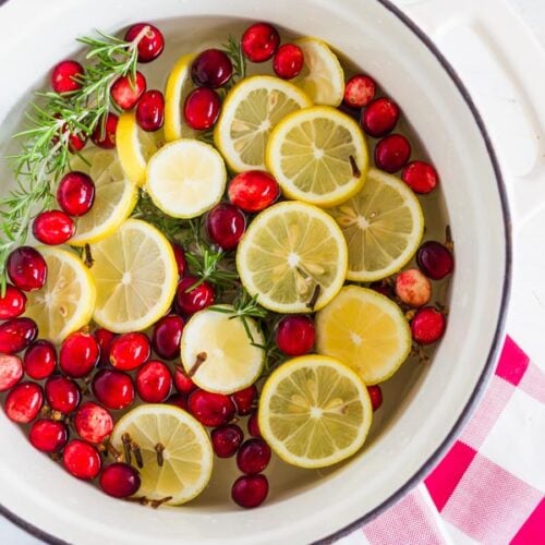 Homemade stove top holiday potpourri - Lemon Grove Lane