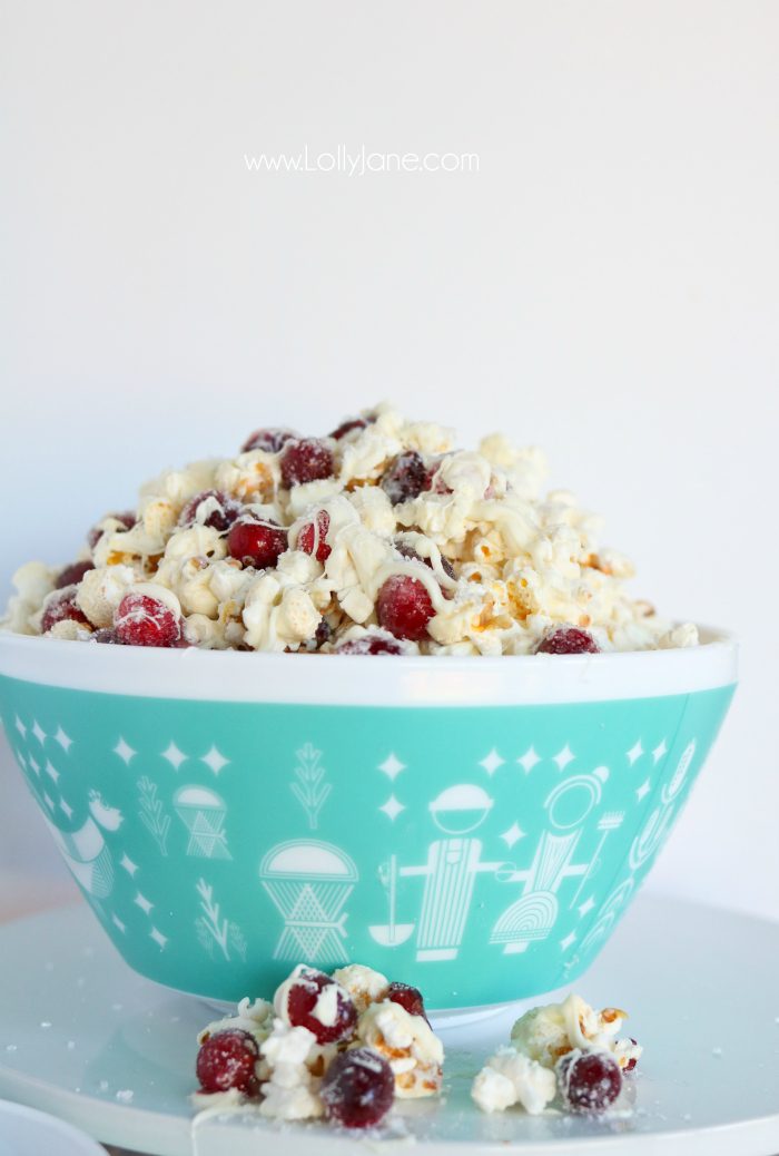 Yummy White Chocolate Cranberry Popcorn recipe, so easy to make. We love this festive holiday dessert, mmm!