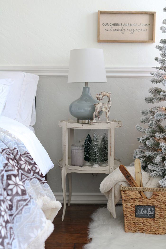 Cozy Christmas Master Bedroom... click to see the rest of the space decked out in a winter wonderland!