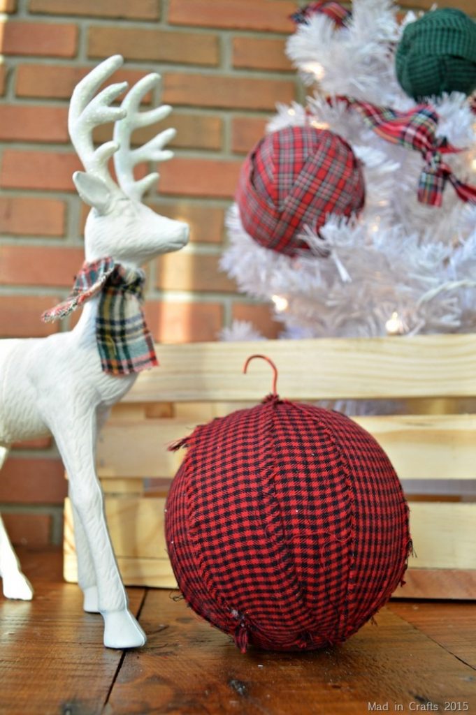 Buffalo Check Christmas Decor Ideas - Lolly Jane