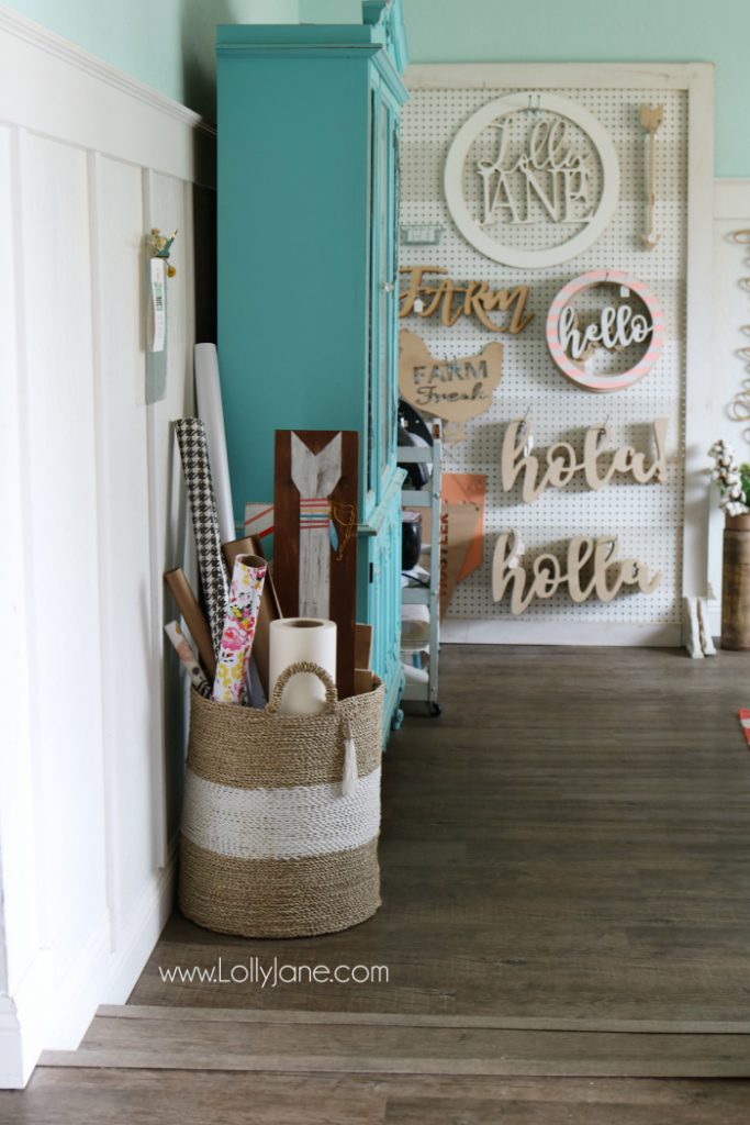 Love these vinyl floors from @GoHaus. They look great in my farmhouse style home! Adore this colorful craft room with neutral and durable floors. 