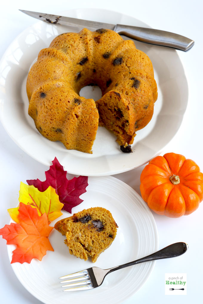 Instant Pot Dessert Recipes - bundt cake