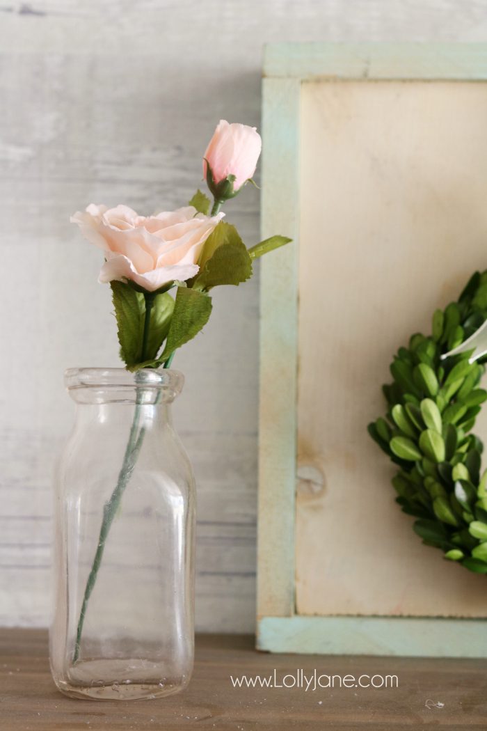 Valentine's Day shelves. Love the pink and aqua Valentine's Day mantel. Simple VDay decor ideas!