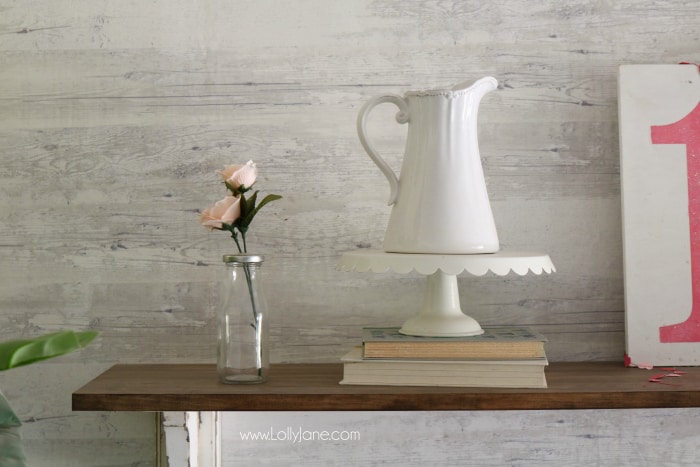 Valentine's Day shelves. Love the pink and aqua Valentine's Day mantel. Simple VDay decor ideas!