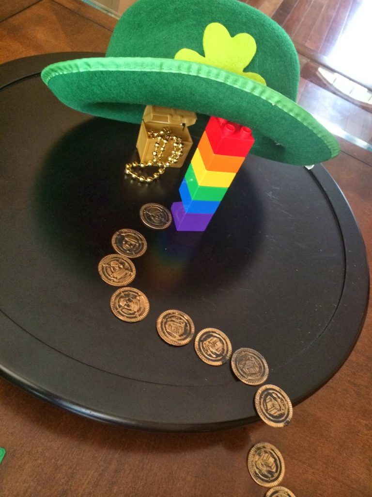 https://lollyjane.com/wp-content/uploads/2017/02/simple-leprechaun-trap.jpg