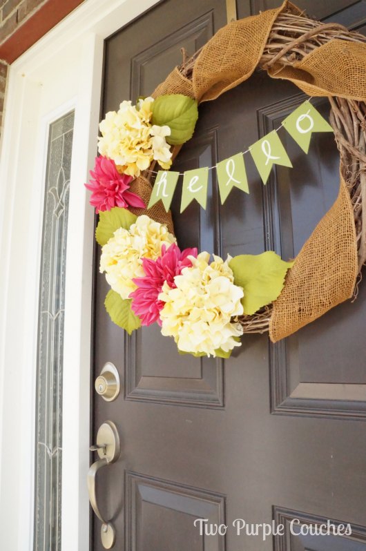 20 Pretty DIY Spring Wreaths