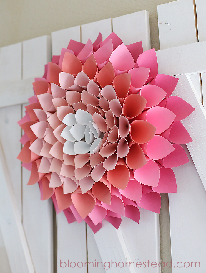 20 Pretty DIY Spring Wreaths