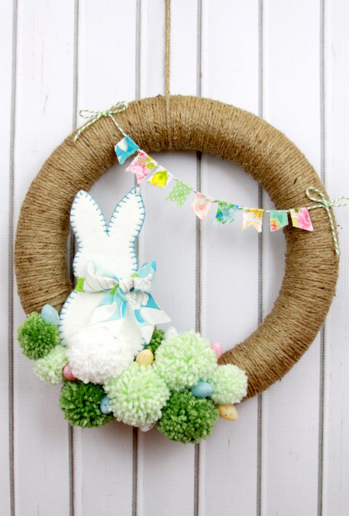 20 Pretty DIY Spring Wreaths