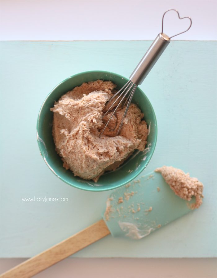 Easy White Chocolate Cinnamon Truffles, so yummy! Make in less than 20 minutes, tastes like a snickerdoodle with the Cinnamon Pebbles cereal mixed in. Mmm!