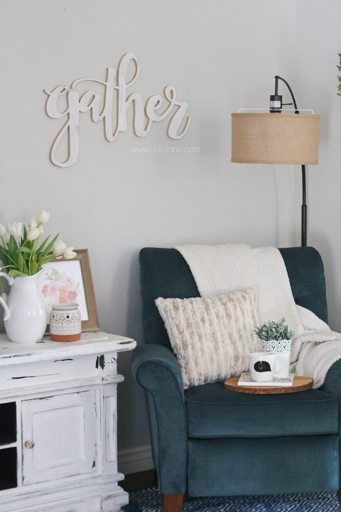 Easy Tips for Creating a Cozy Reading Nook in your Living or Family Room!