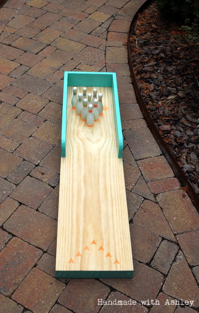 10 Giant Yard Games You Can DIY