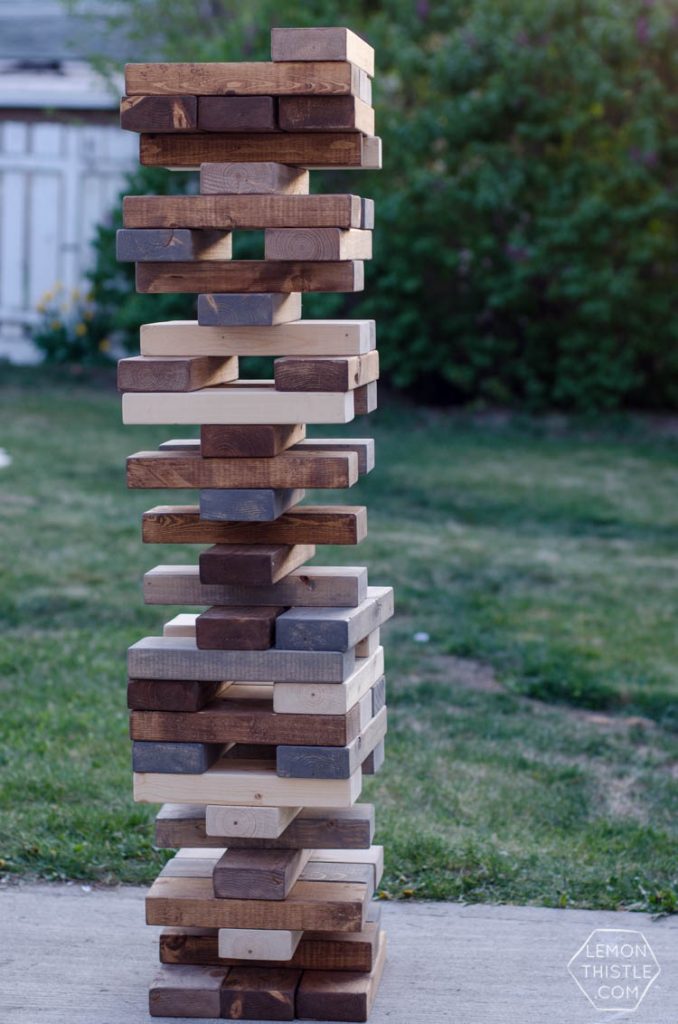 10 Giant Yard Games You Can DIY