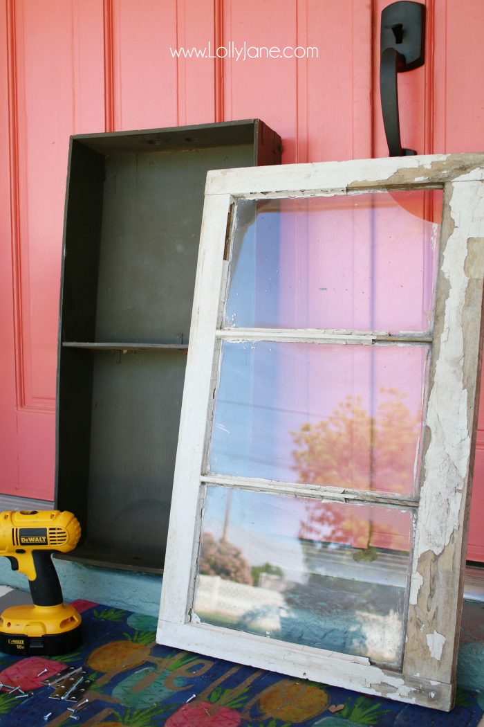 You're not going to believe what this vintage trunk insert and old window make!!