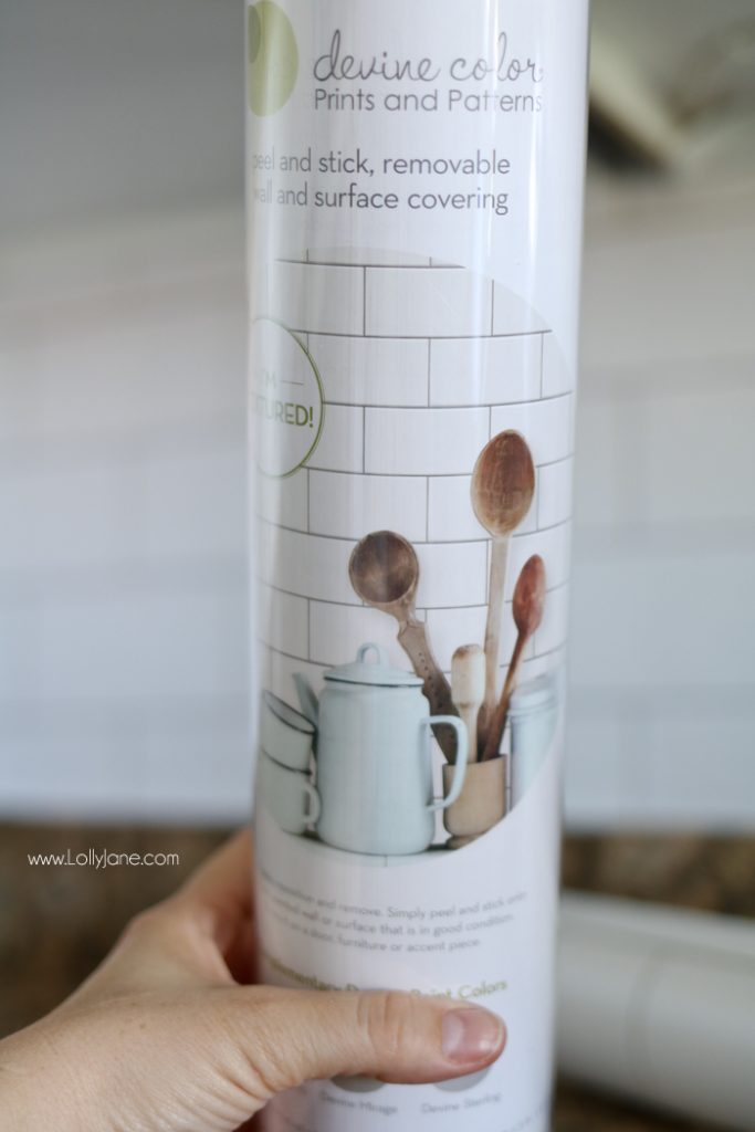 Faux Subway Tile Backsplash... this is WALLPAPER! Looks like real tile, get the easy how-to which is perfect for renters or those on a budget!