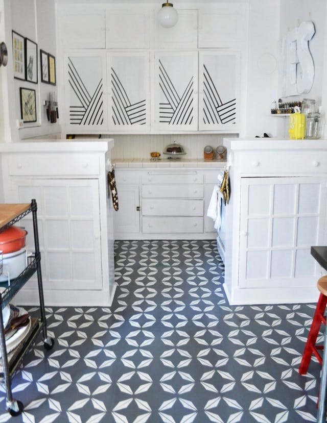 13 Diy Stenciled Floor Projects Lolly, Apartment Therapy Vinyl Flooring