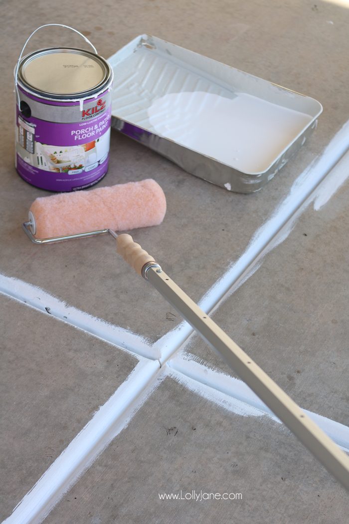 Click to see the cute "after" of this porch makeover... love the white concrete paint tutorial! So fresh and bright (: