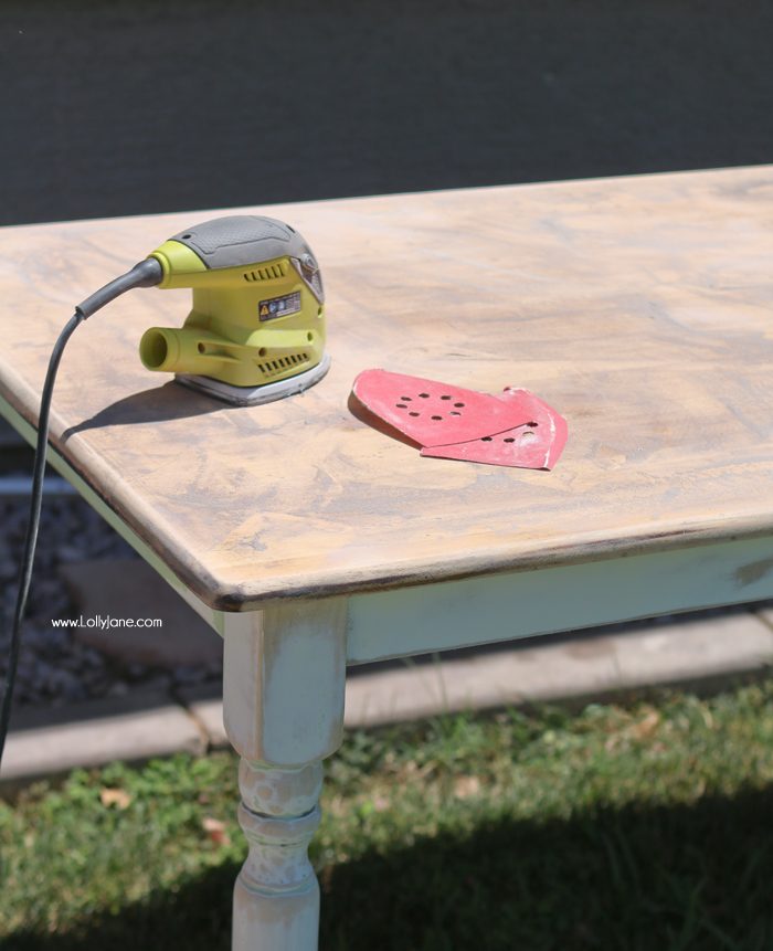 Pretty Modern Farmhouse Table... click to see the "after", can't believe this isn't paint! Love this navy blue stain!Pretty Modern Farmhouse Table... click to see the "after", can't believe this isn't paint! Love this navy blue wood stain!