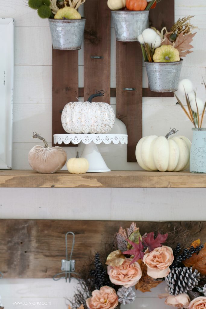 easy fall entryway decor