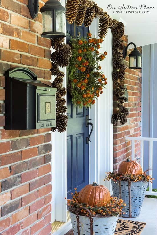 9 different ways to to decorate for fall using olive buckets! Lolly Jane