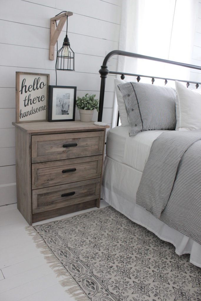 11 stunning farmhouse master bedrooms - Lolly Jane