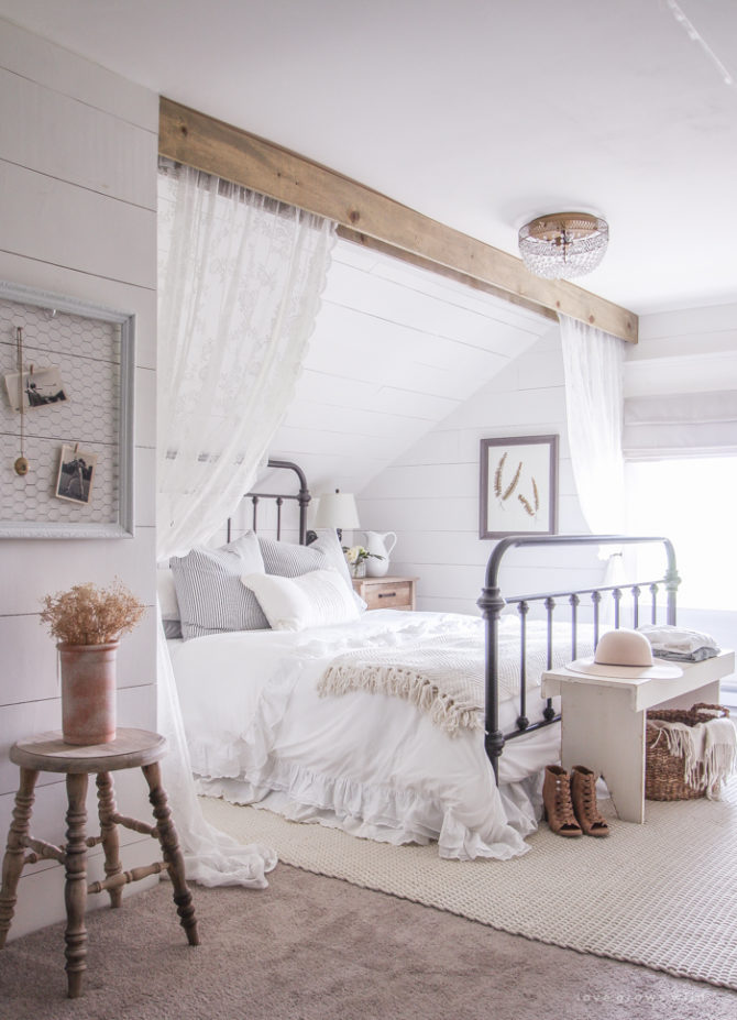 11 Stunning Farmhouse Master Bedrooms - Lolly Jane