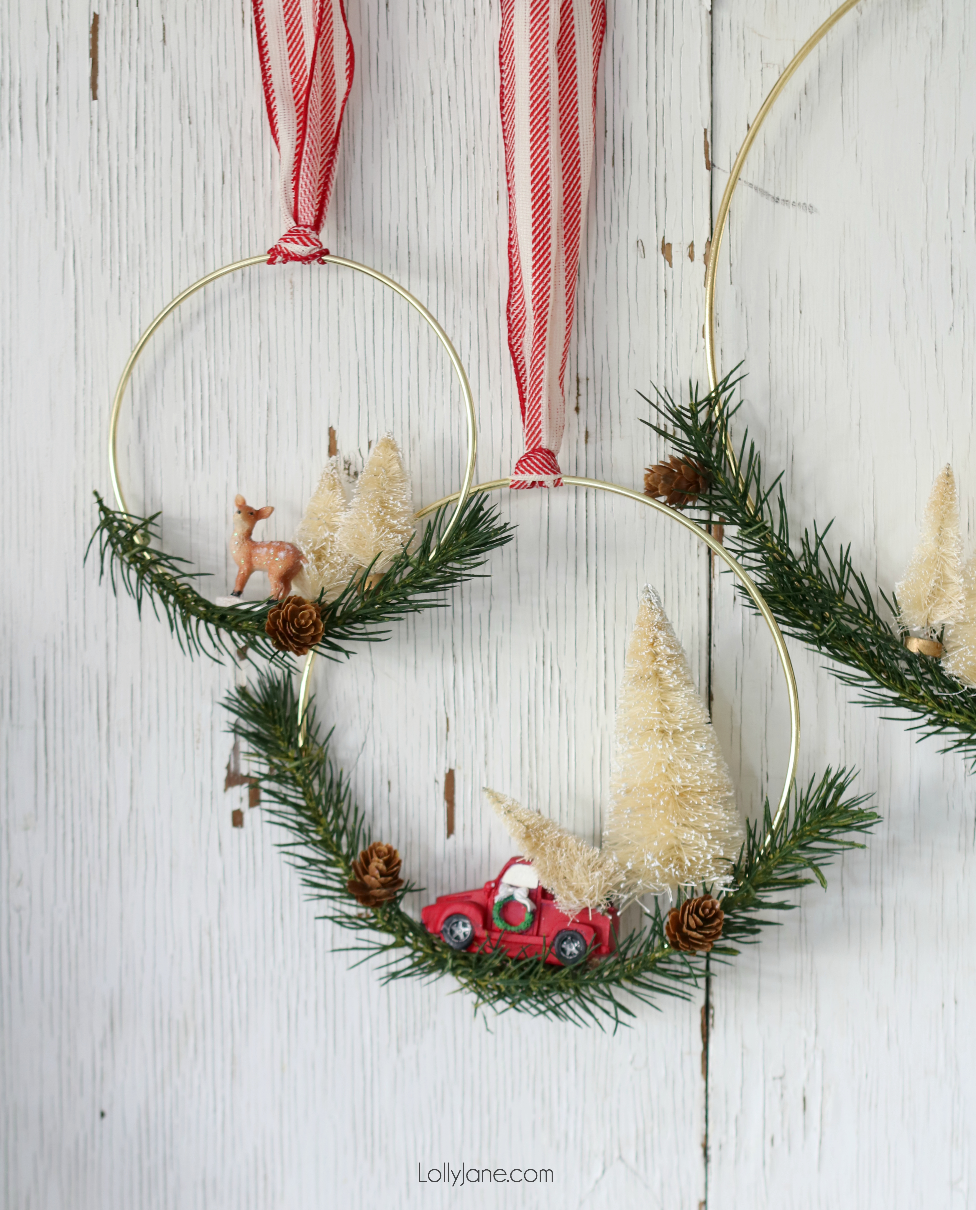 DIY these Easy Bottle Brush Tree Wreaths, so cute alone or in a trio!