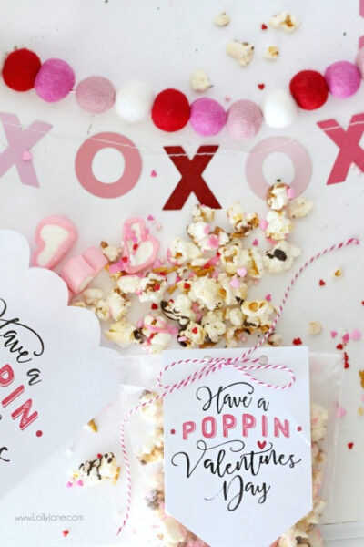 Yummy EASY Valentine's Popcorn Mix! Pair with our free popcorn tags "Have a Poppin' Valentine's Day!"